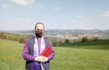 Prosby za déšť a žehnání polí ve Vidči